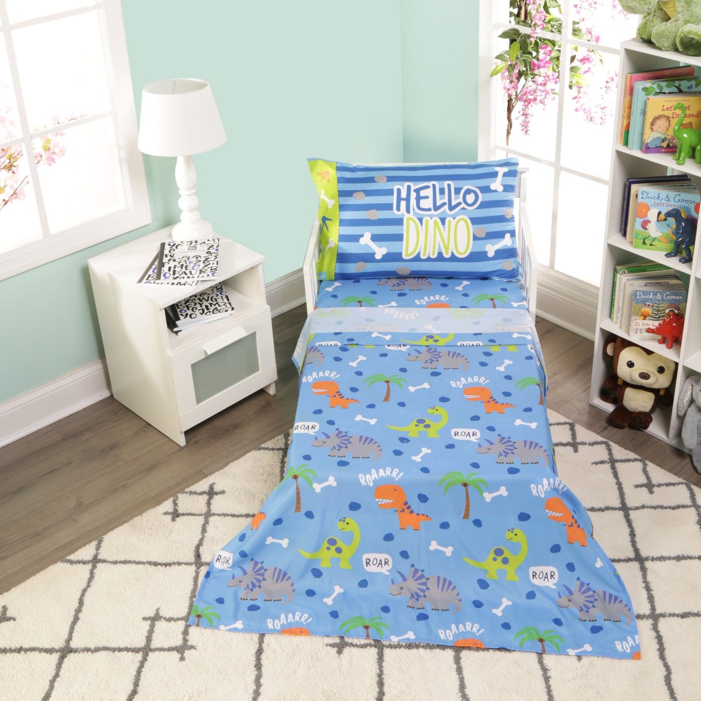 4 Piece Toddler Bedding Set – Roaring Dinosaurs