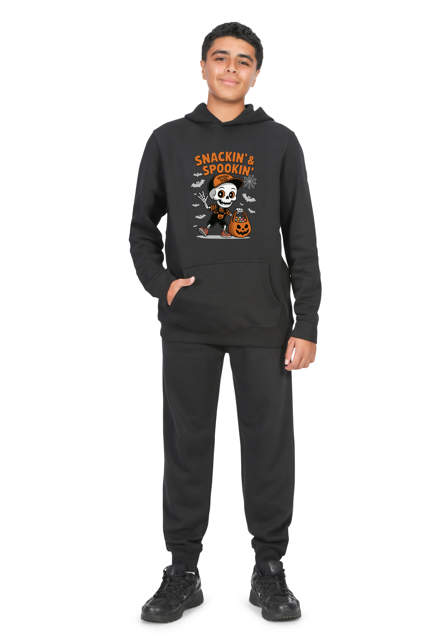 Everyday Kids “Snackin’ & Spookin’” Pullover Halloween Hoodie – Skeleton Trick-or-Treater with Candy Bag – Cozy Fall Sweatshirt for Boys, Black