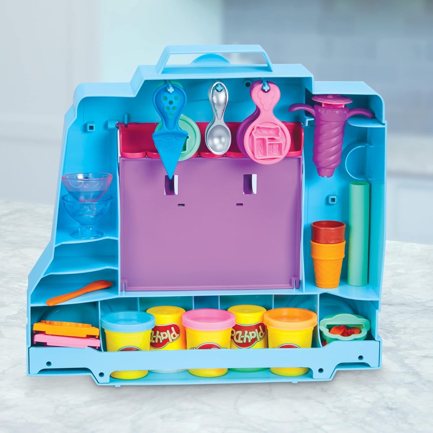 Play-Doh Kitchen Creations Ice Cream Truck Toy