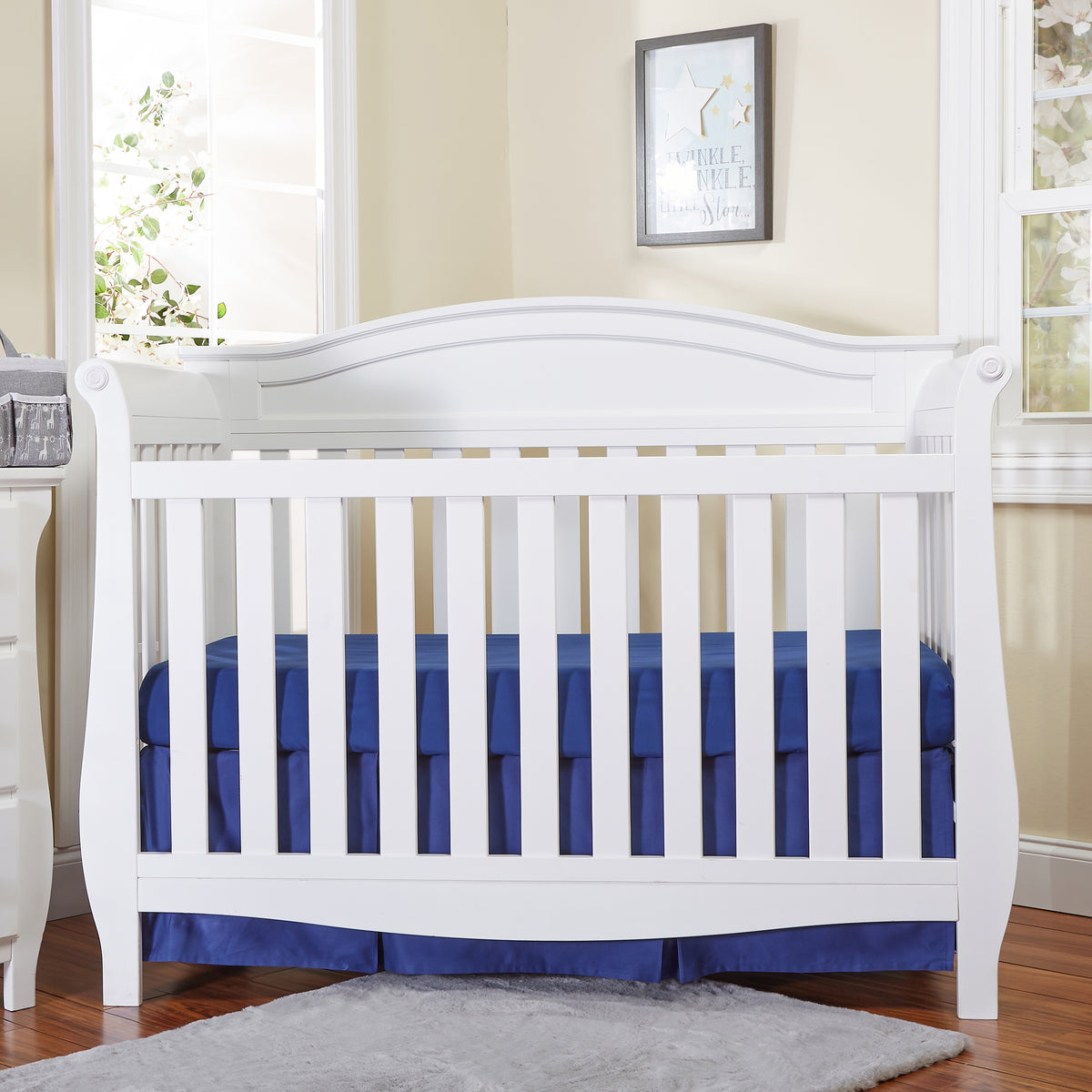 Pleated crib outlet skirt