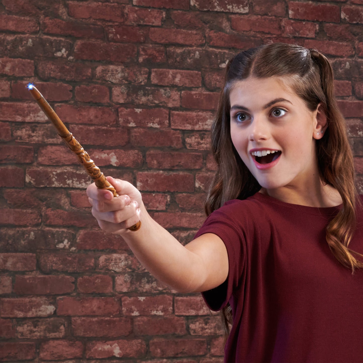 Harry Potter Wizarding World Hermione Granger Glow Wand with Patronus Projection
