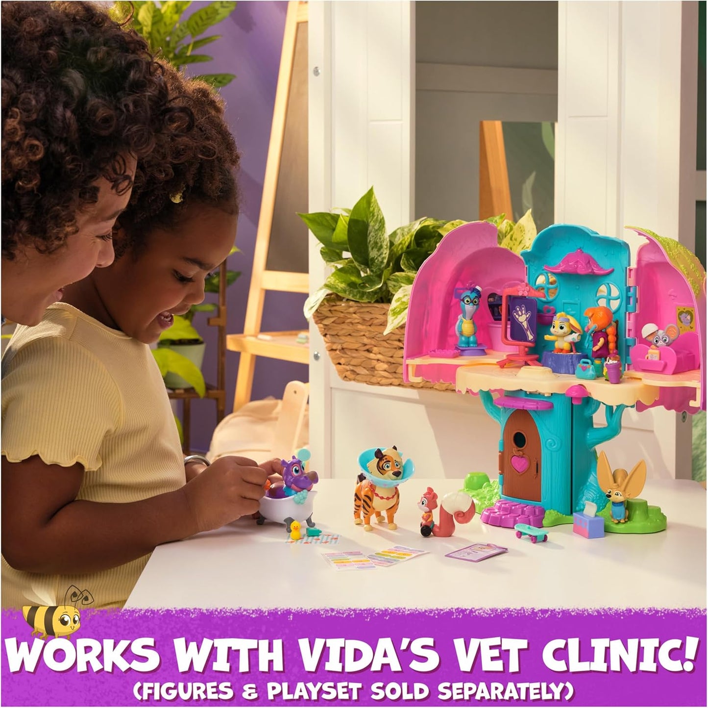 Vida the Vet Juno’s Bubble Bath Pack Playset – Bath Time Figure Set with Accessories