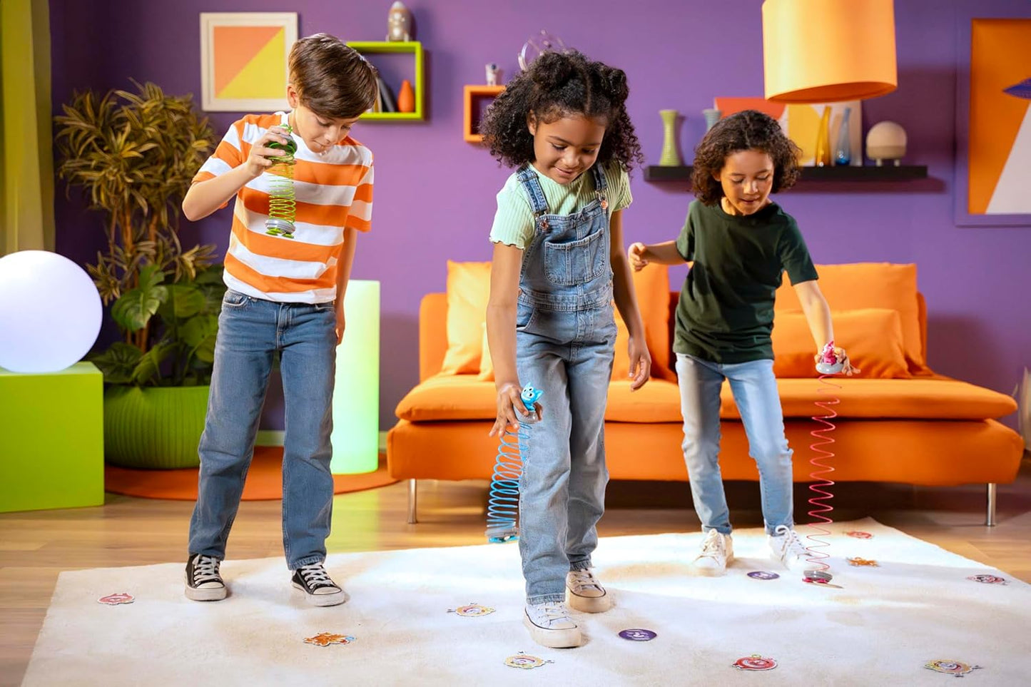 Go Go UFO Out-of-This-World Alien Game – Fast-Action Spring-Grab Family Game