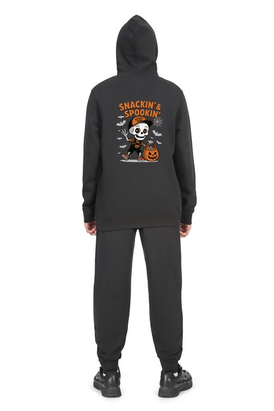 Everyday Kids “Snackin’ & Spookin’” Zip Up Halloween Hoodie – Skeleton Trick-or-Treater with Candy Bag – Cozy Fall Sweatshirt for Boys, Black