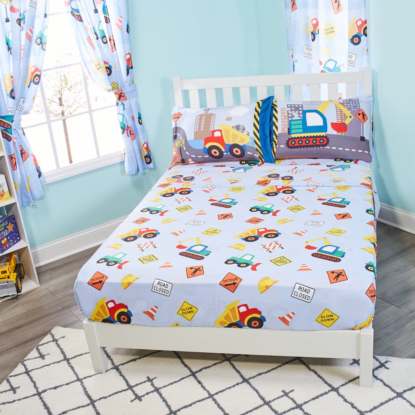 Under Construction Full Size Bed Sheet Set