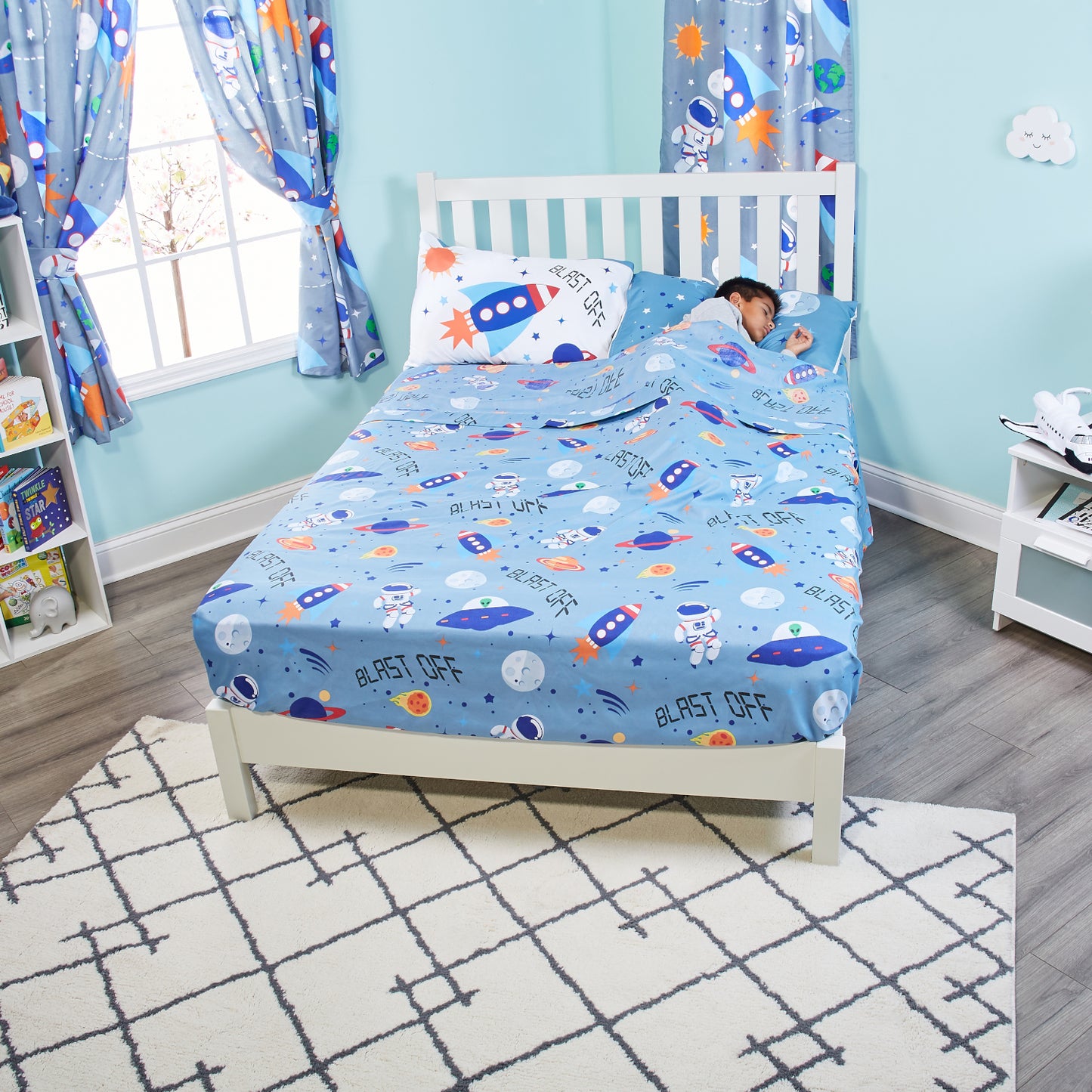 Blast Off in Outer Space Twin Size Bed Sheet Set