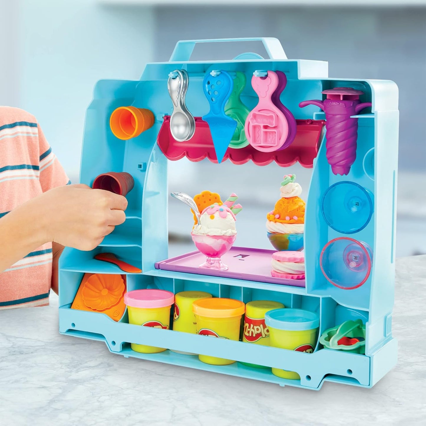 Play-Doh Kitchen Creations Ice Cream Truck Toy