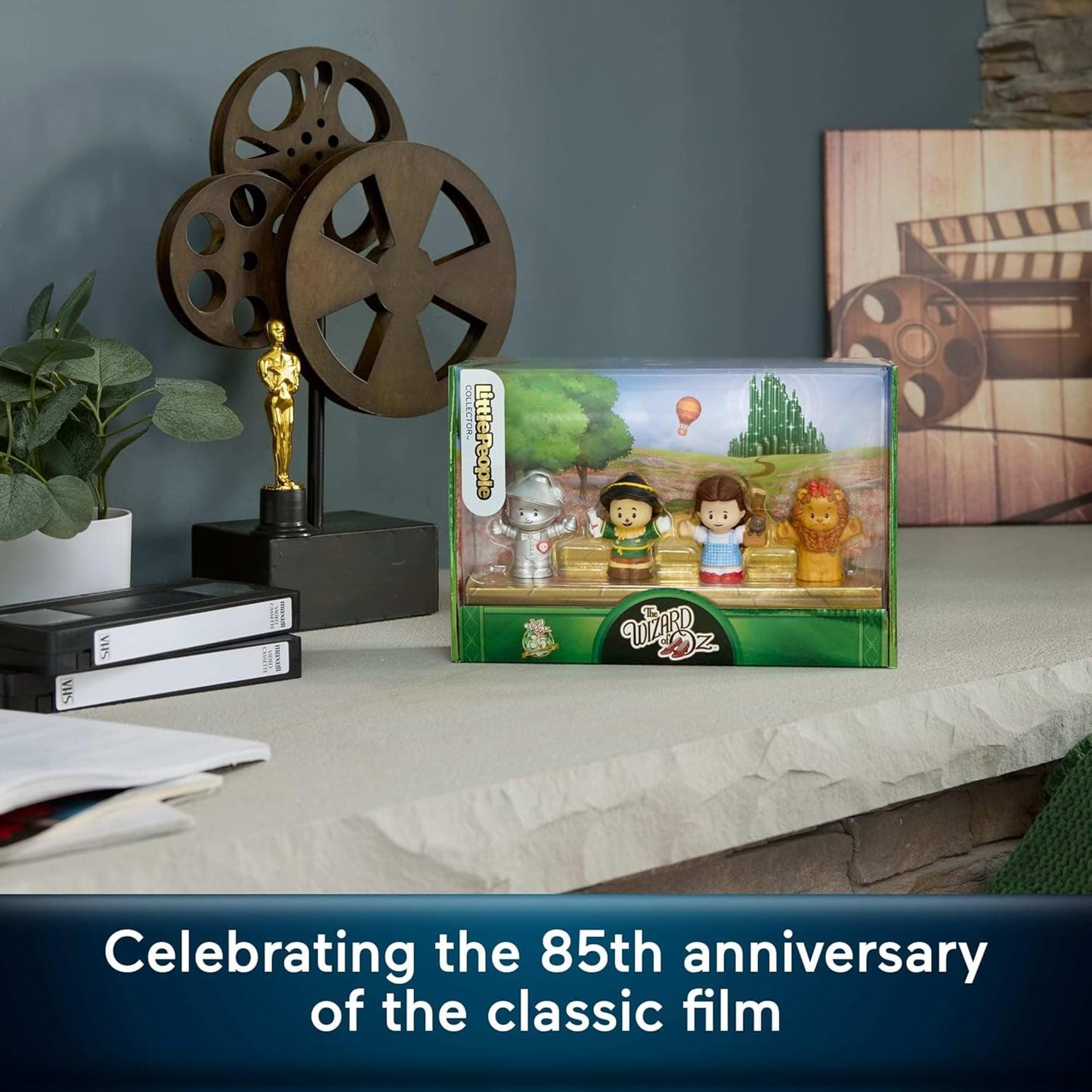 Little People Collector The Wizard of Oz Special Edition Movie Figure Set with 4 Collectible Figures in Display Gift Package