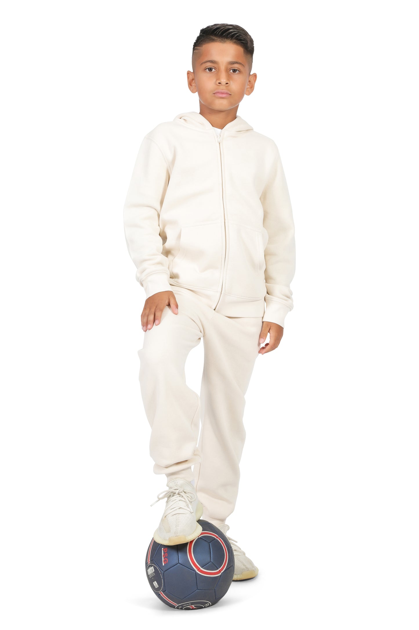 EVERYDAY KIDS Boys Off-White Zip-Up Hoodie – Soft Fleece Jacket with Hood – All-Season Kids Sweatshirt for School, Play, or Layering