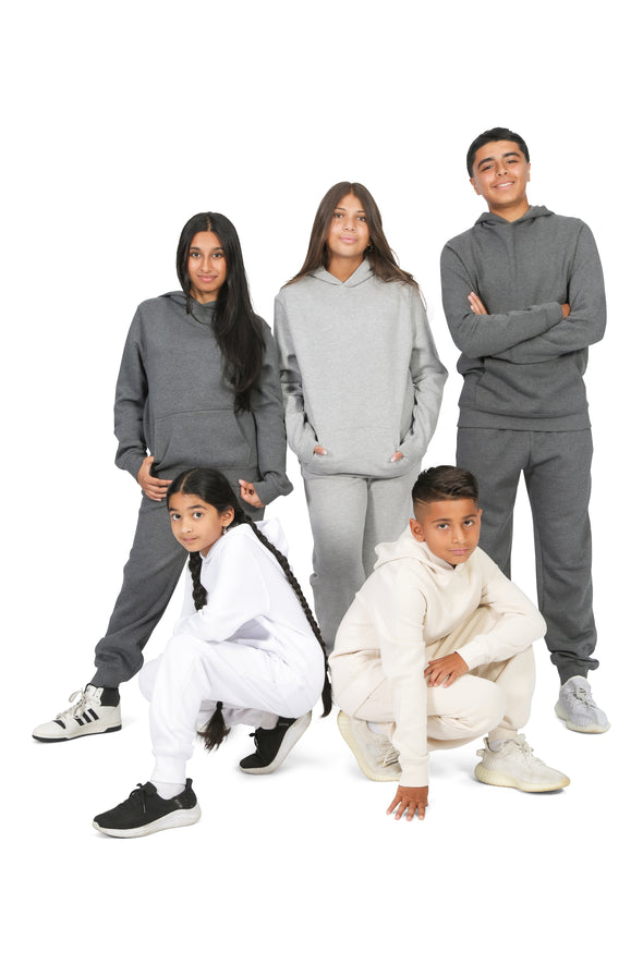 EVERYDAY KIDS All-Season Off-White Pullover Hoodie – Warm Fleece Sweatshirt with Hood – Ideal for School, Outdoor Play, or Travel – Boys Hoodie