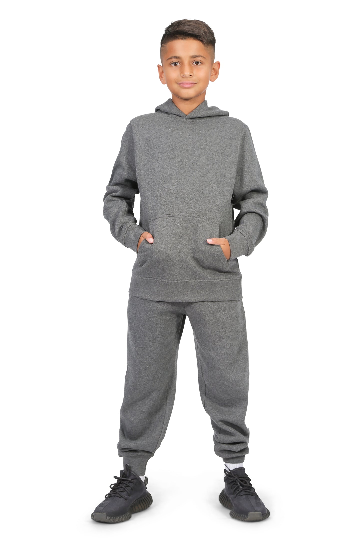 EVERYDAY KIDS All-Season Charcoal Gray Pullover Hoodie – Warm Fleece Sweatshirt with Hood – Ideal for School, Outdoor Play, or Travel – Boys Hoodie