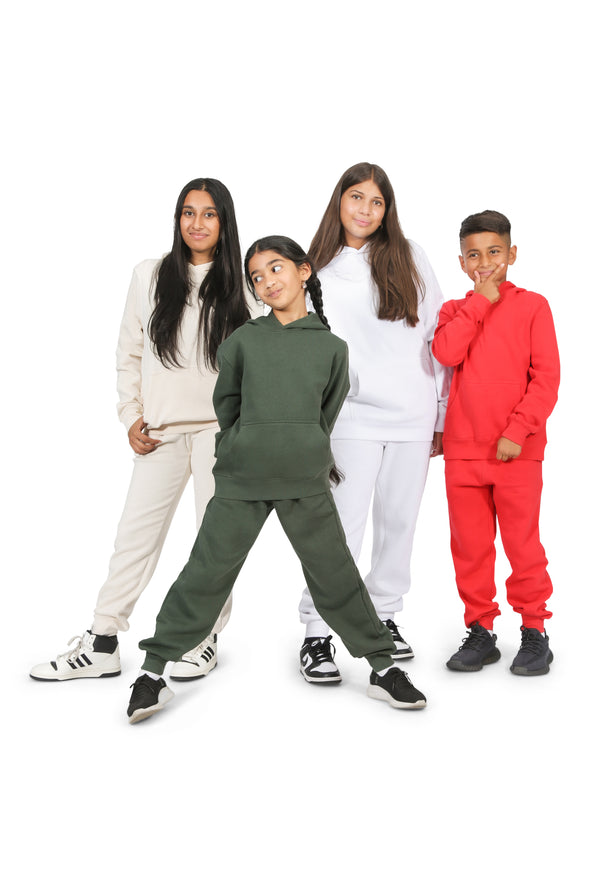 EVERYDAY KIDS All-Season Off-White Pullover Hoodie – Warm Fleece Sweatshirt with Hood – Ideal for School, Outdoor Play, or Travel – Girls Hoodie