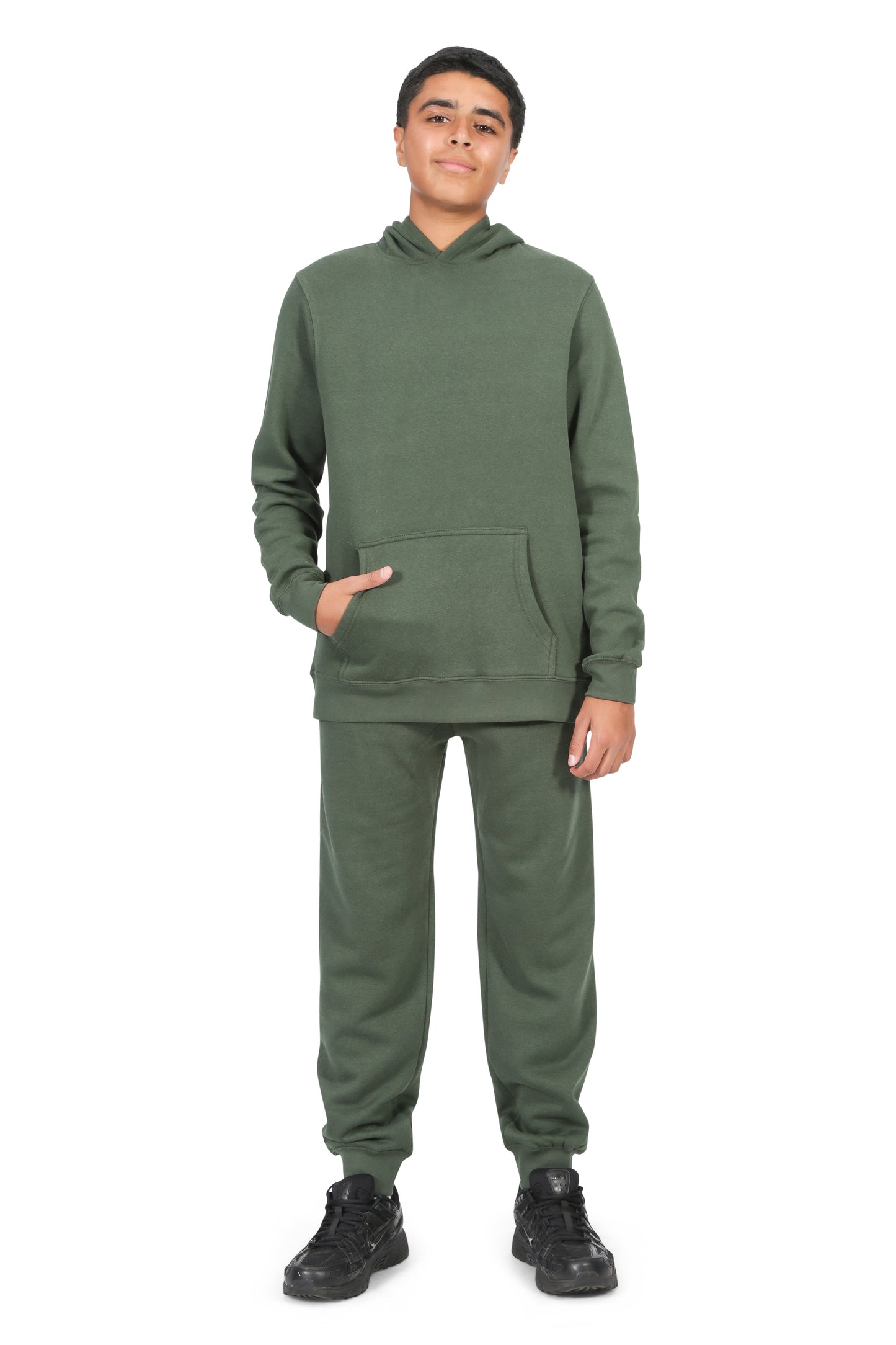 EVERYDAY KIDS All-Season Green Pullover Hoodie – Warm Fleece Sweatshirt with Hood – Ideal for School, Outdoor Play, or Travel – Boys Hoodie