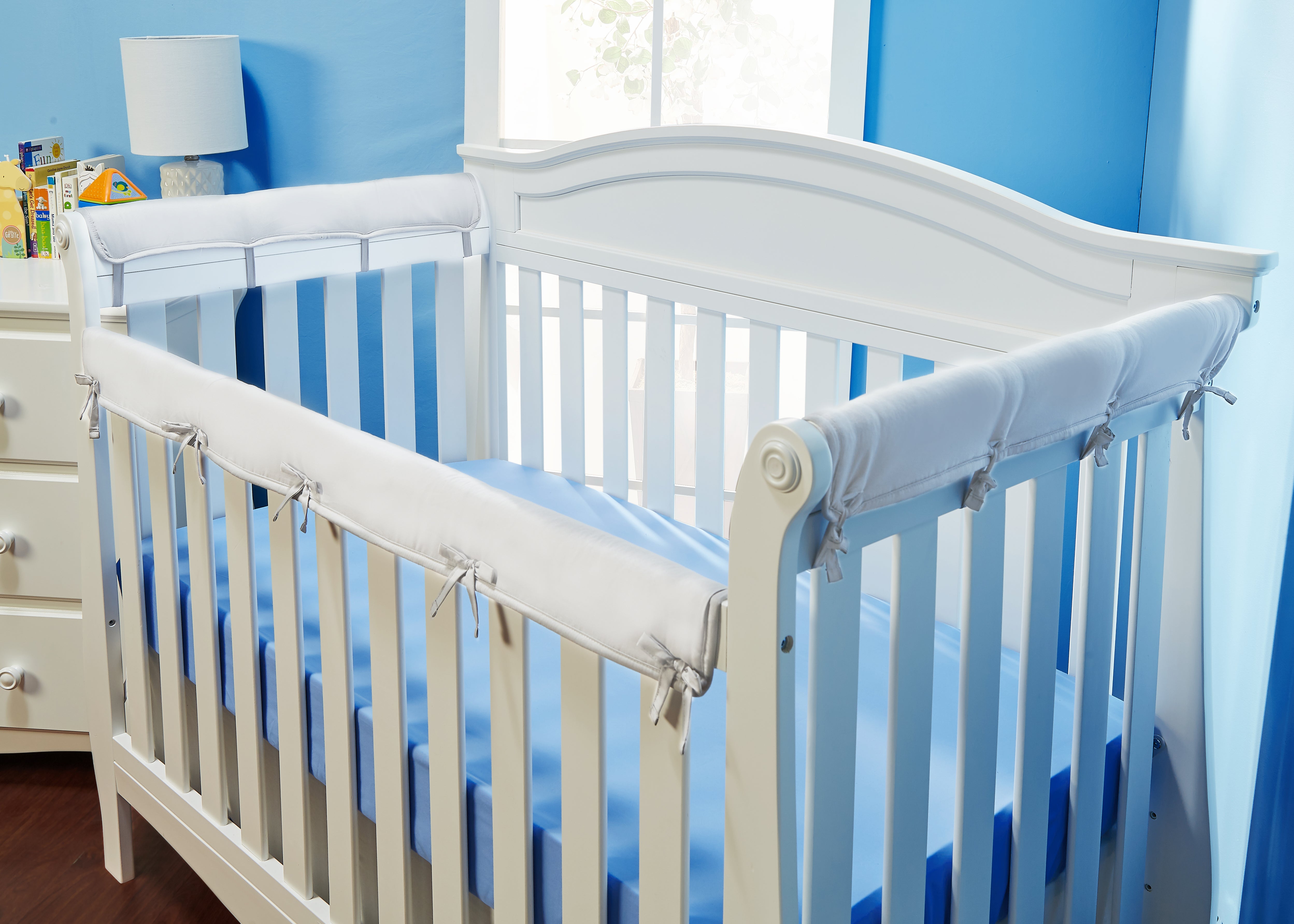 White 3-Piece Padded Baby Crib Rail Cover Set – Everyday Kids
